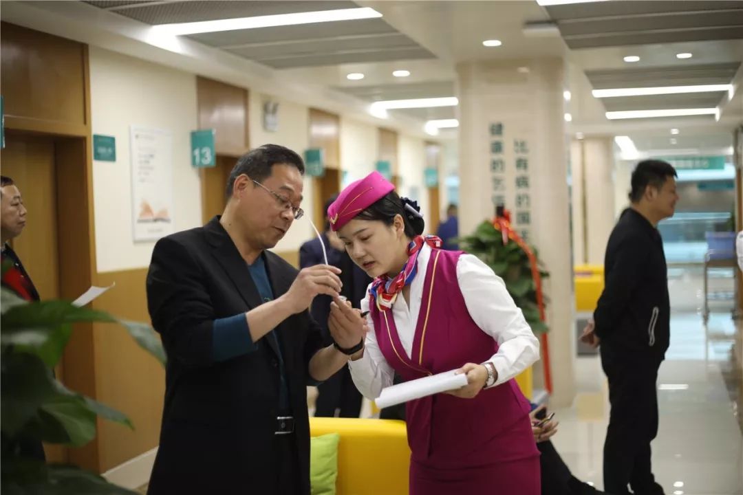 牡丹江24小时套医保卡(北京医保卡使用指南)